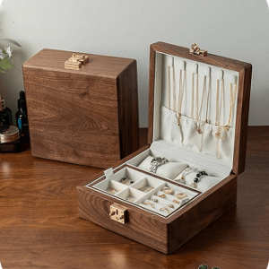 Engraved Jewelry Boxes